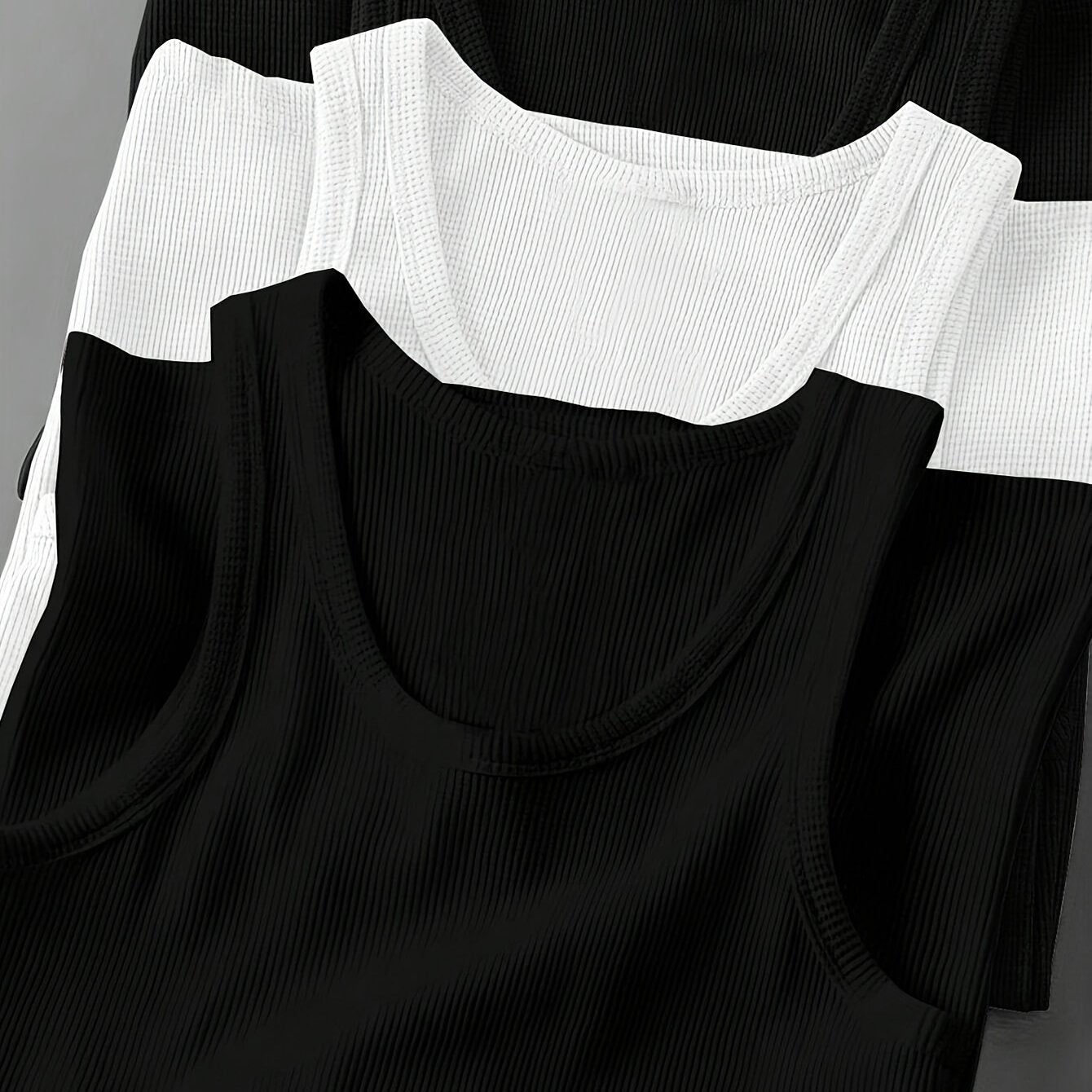 3pcs Men's Solid Color Sleeveless Tank Tops - Sporty Slim Fit, Breathable Stretch Fabric, Round Neck, Machine Washable, All-Season Casual & Athletic Wear