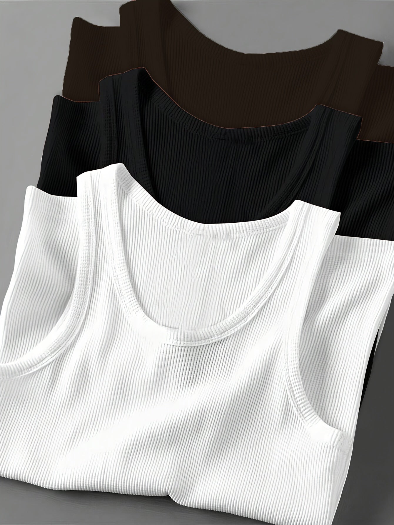 3pcs Men's Solid Color Sleeveless Tank Tops - Sporty Slim Fit, Breathable Stretch Fabric, Round Neck, Machine Washable, All-Season Casual & Athletic Wear